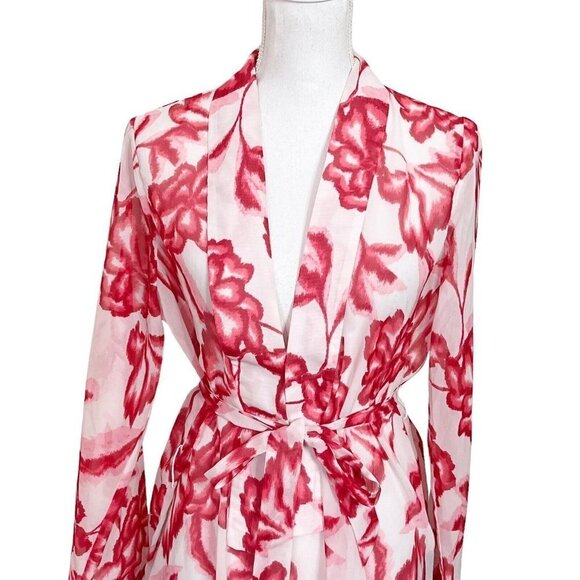 Welcome to my closet! This item has sold. - Picture 3 of 12